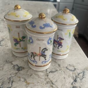 10 piece 24 karat gold Lennox carousel spice jar set